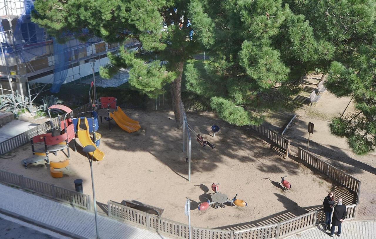 Awesome Apartment In Santa Susanna With Kitchen 외부 사진